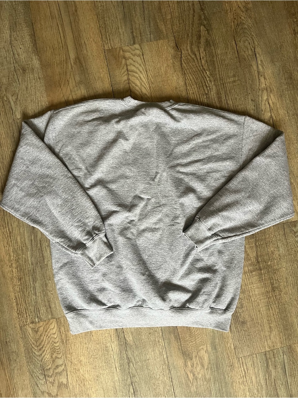 Light Gray Crewneck Sweatshirt with Black 'KIT-TEA' Cat Cup Graphic - Picture 4 of 4
